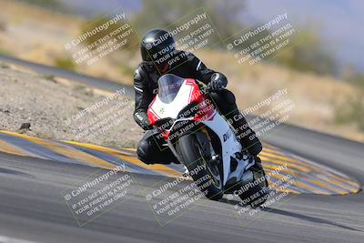 media/Dec-17-2022-SoCal Trackdays (Sat) [[224abd9271]]/Turn 7 Set 2 (1140am)/